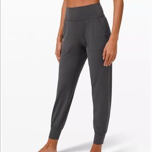 Lululemon Align Jogger 28”